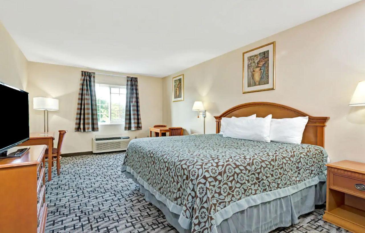 Econo Lodge Bethel - Danbury Buitenkant foto