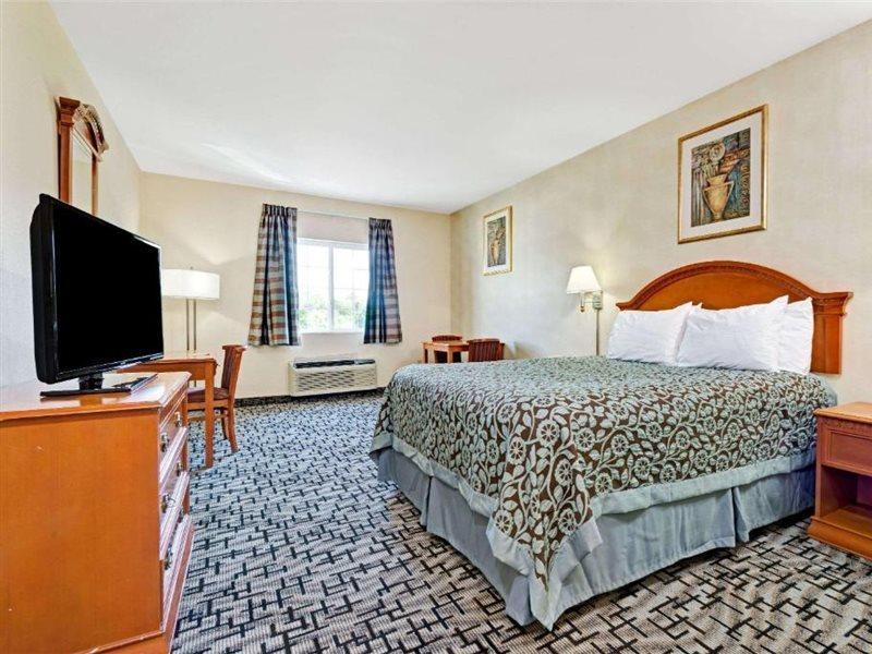 Econo Lodge Bethel - Danbury Buitenkant foto