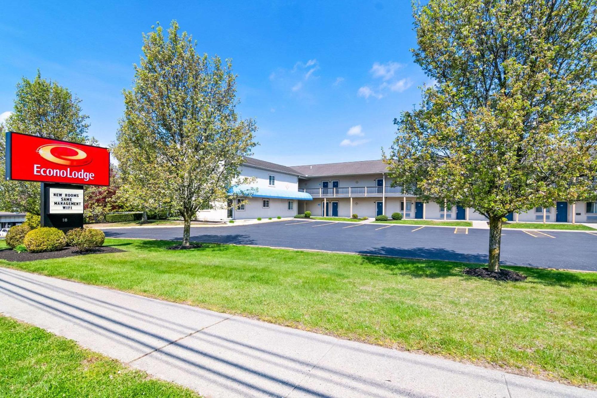 Econo Lodge Bethel - Danbury Buitenkant foto